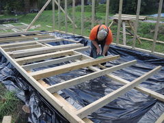 Karkasinio namo statyba iš kalibruotos medienos