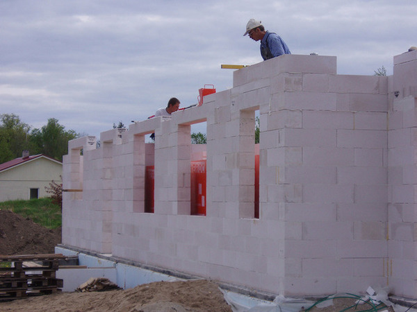 Mūrinio namo statyba